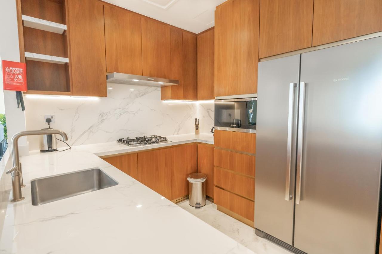 Fam Living - Rp Heights - 3 Mins Walk To Burj Khalifa & Dubai Mall Downtown Dubai Esterno foto