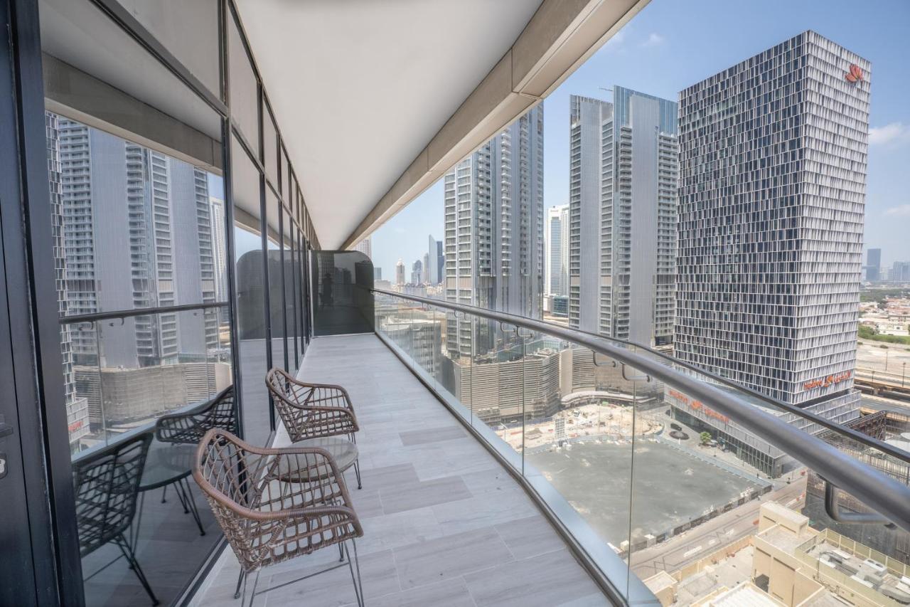 Fam Living - Rp Heights - 3 Mins Walk To Burj Khalifa & Dubai Mall Downtown Dubai Esterno foto