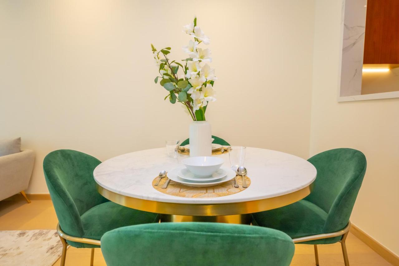 Fam Living - Rp Heights - 3 Mins Walk To Burj Khalifa & Dubai Mall Downtown Dubai Esterno foto